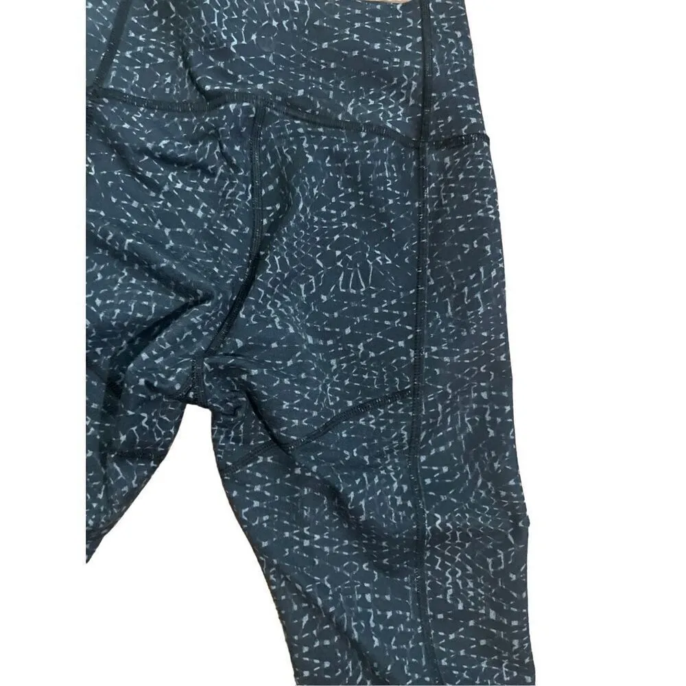 Lululemon True Self Crop II Samba Snake Battleship Black leggings 6 - Image 4