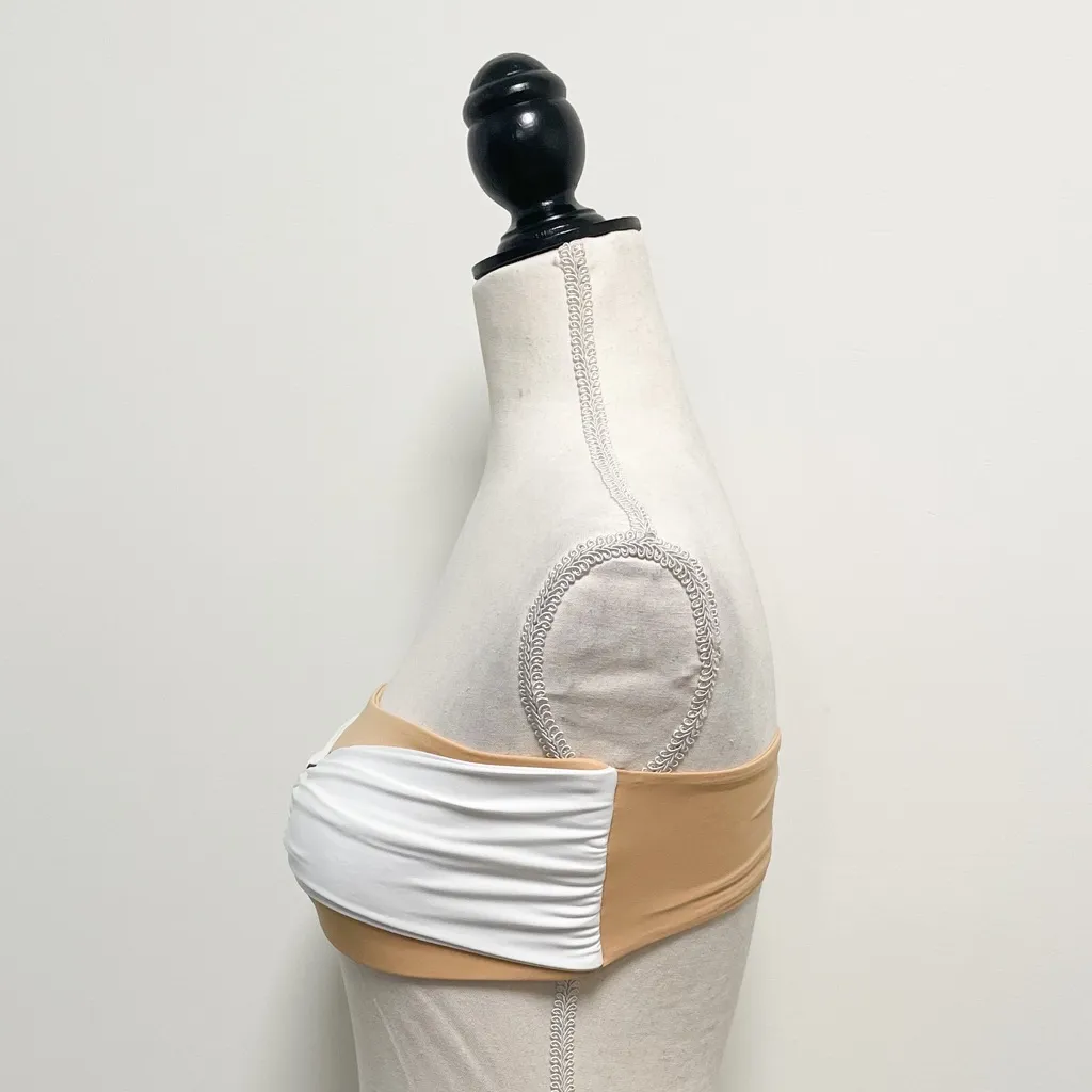 Koru Swimwear Tan Nude White Bandeau Bikini Top NWT Medium No Padding Swirl Bow - Image 4