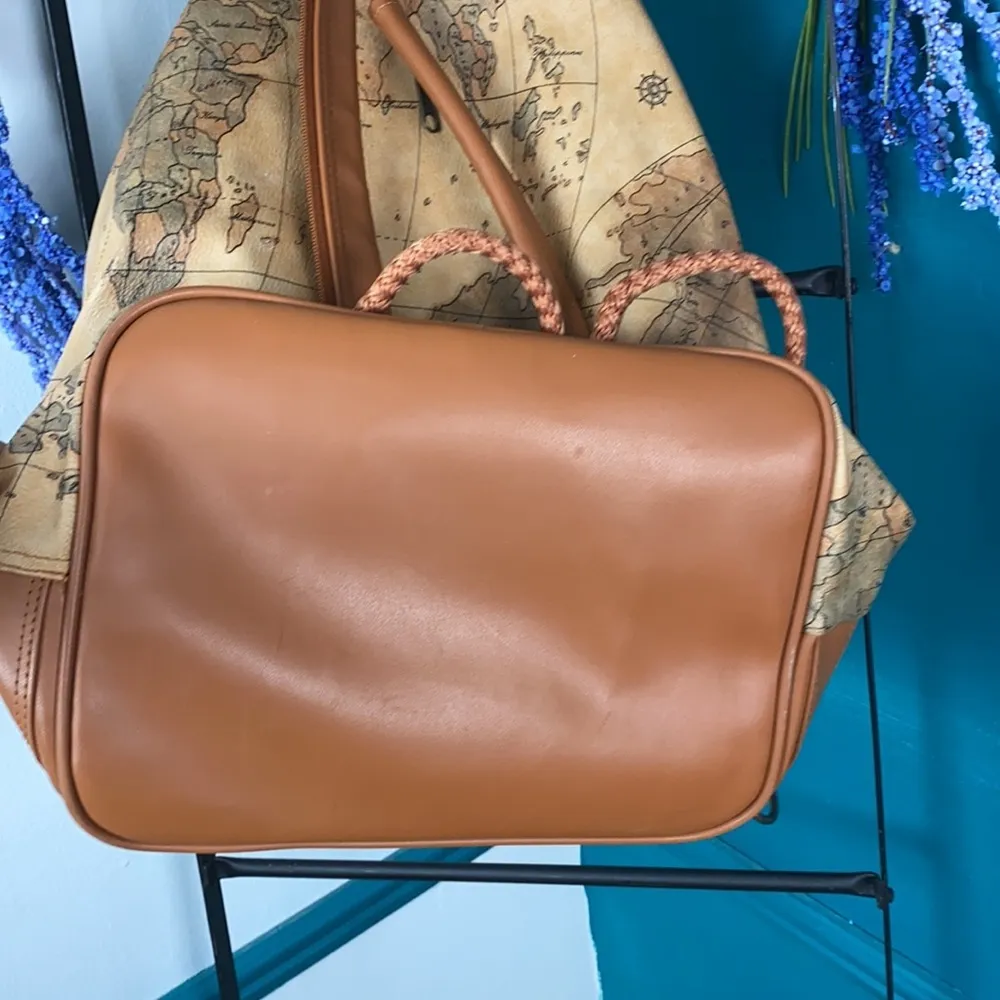 Europac global design vintage sturdy Lg backpack - Image 8