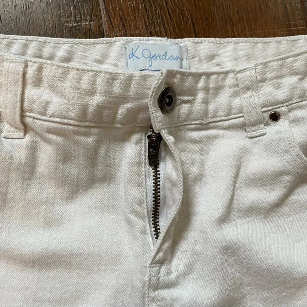 K JORDAN white denim shorts, size 6 - Image 6