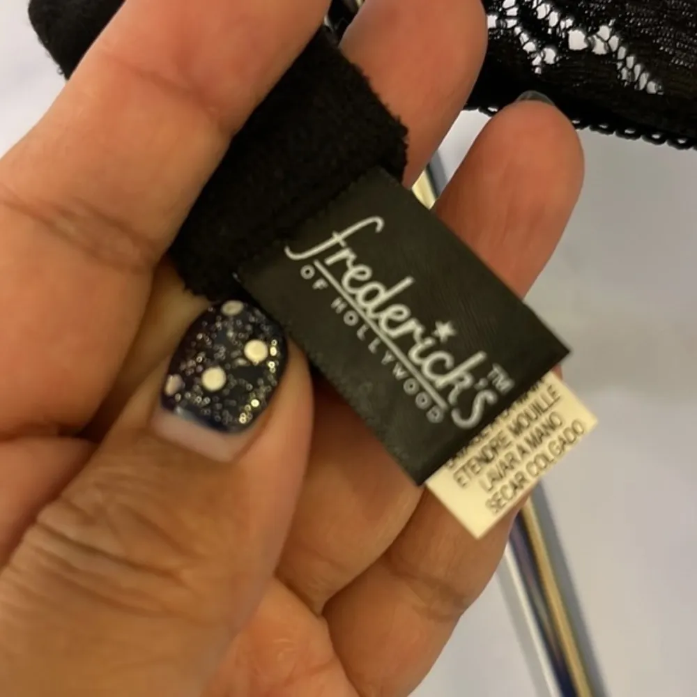 Fredricks of Hollywood Bra + Thong/G-String Set NWT Size Large Purple/BLK #1874 - Image 8