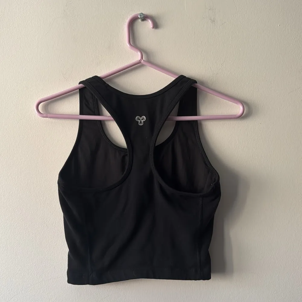 TNAction Black Sports Bra Tank Top in Size Small - Image 4