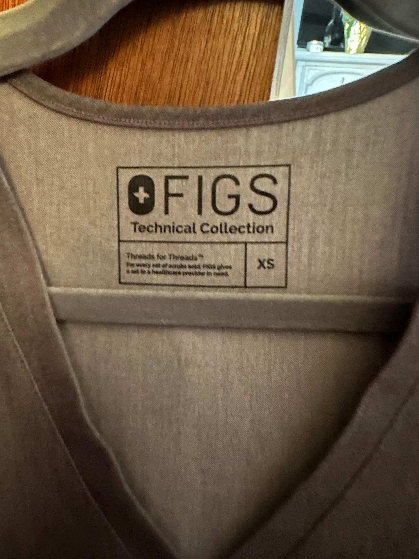 Grey  Scrub Set - Image 4