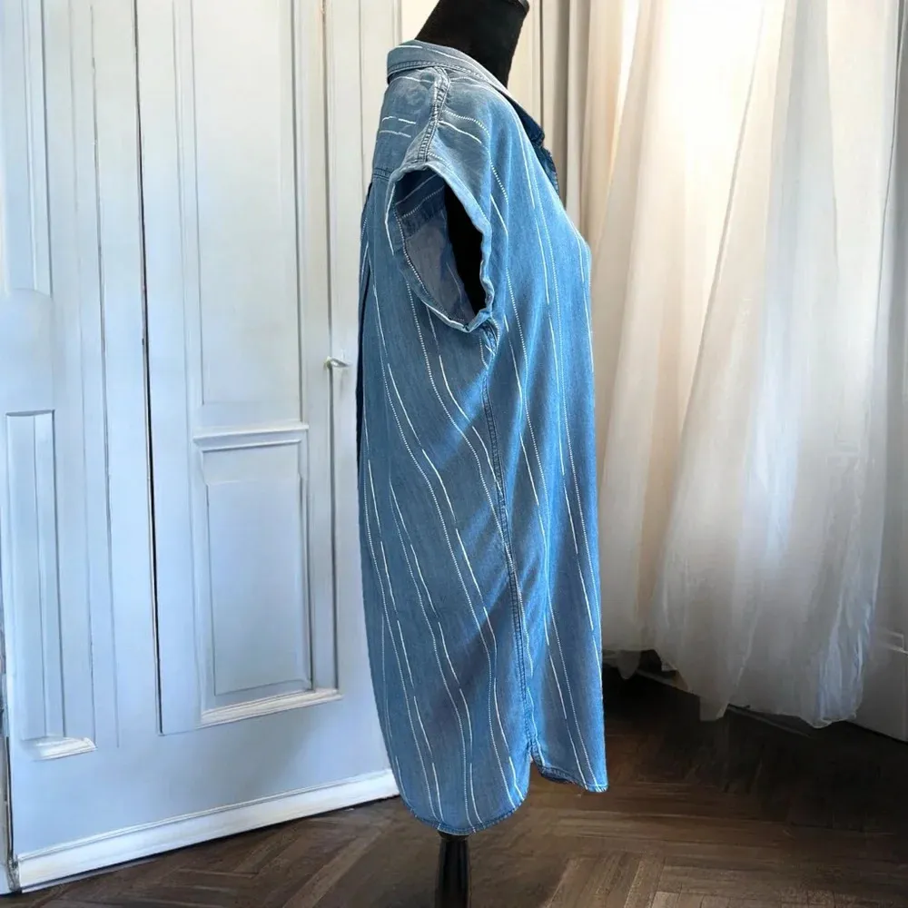 Oso Casuals dress Short sleeve‎ M Blue White Striped Button Front Pleated Back Size M - Image 4