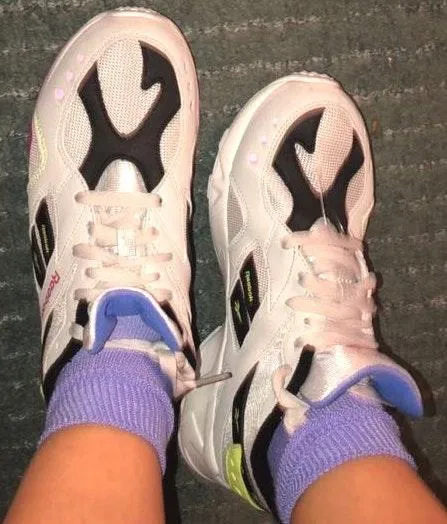 Reebok Grey  Sneakers - Image 4