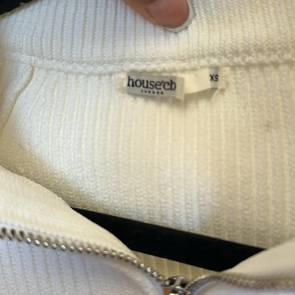 House of CB Reeva WHITE BALLOON SLEEVE RIBBED Cropped SWEATER‎ size XS - Image 6