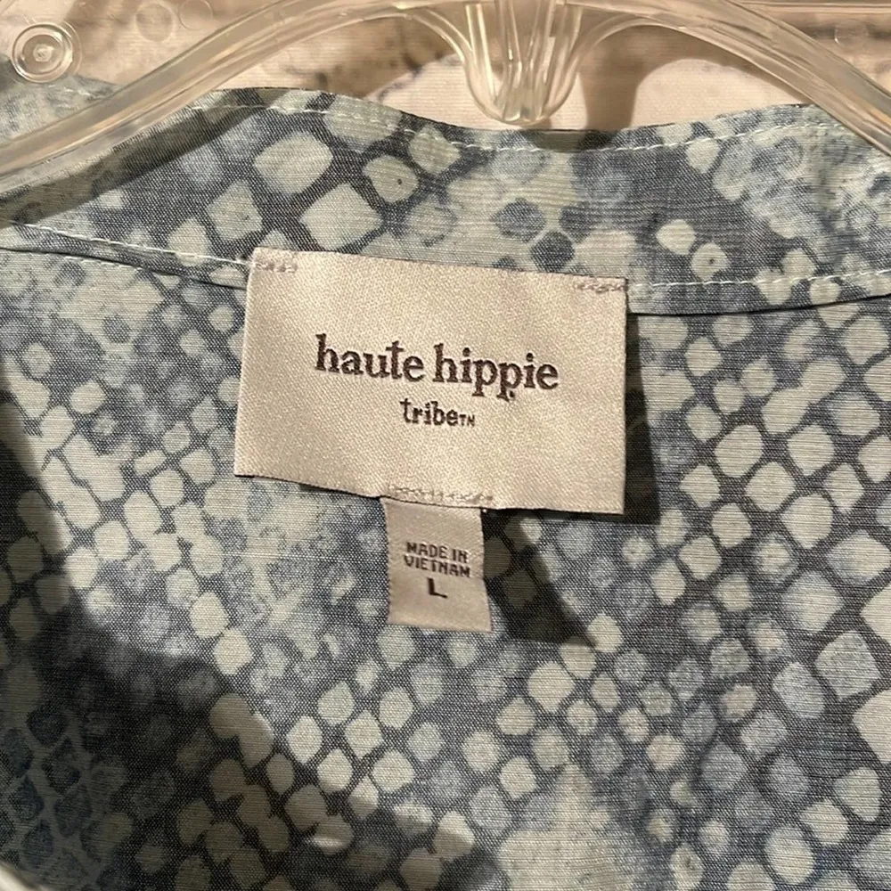 Haute Hippie NWOT lace up snake print high low tunic shirt - Image 2