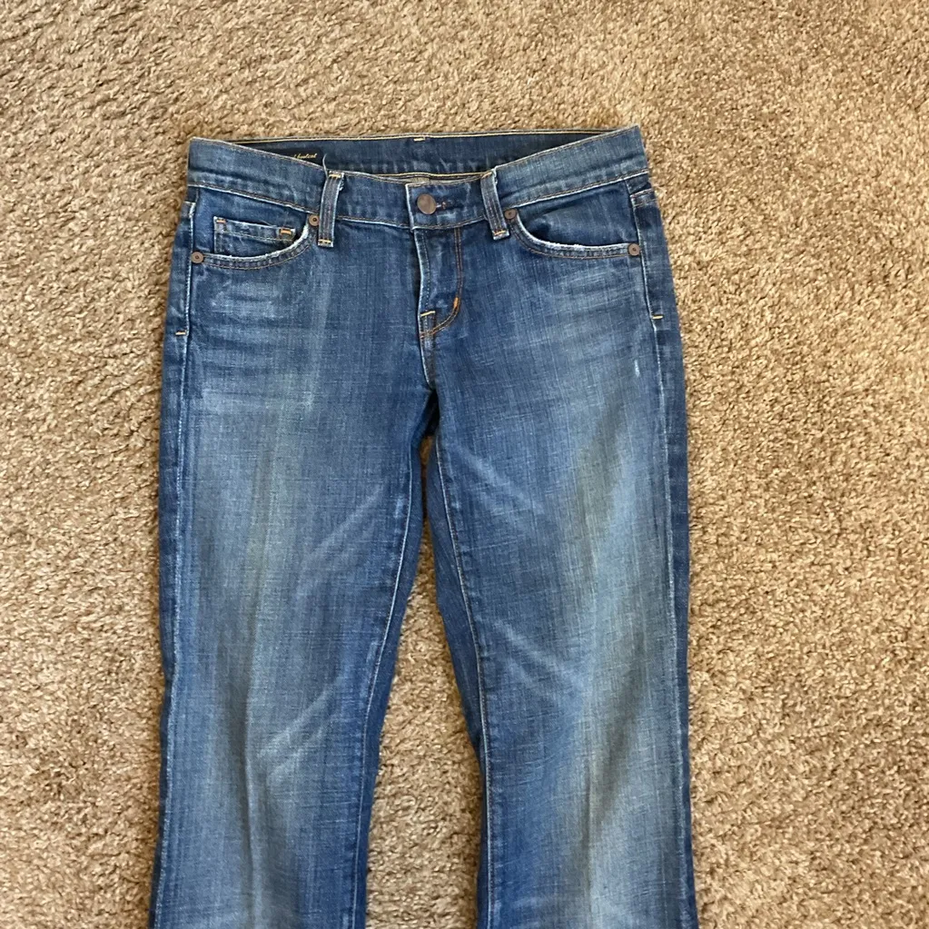 1. Citizens Of Humanity Jeans Womens 26 Kelly 001 Low Waist Bootcut Blue Denim - Image 2