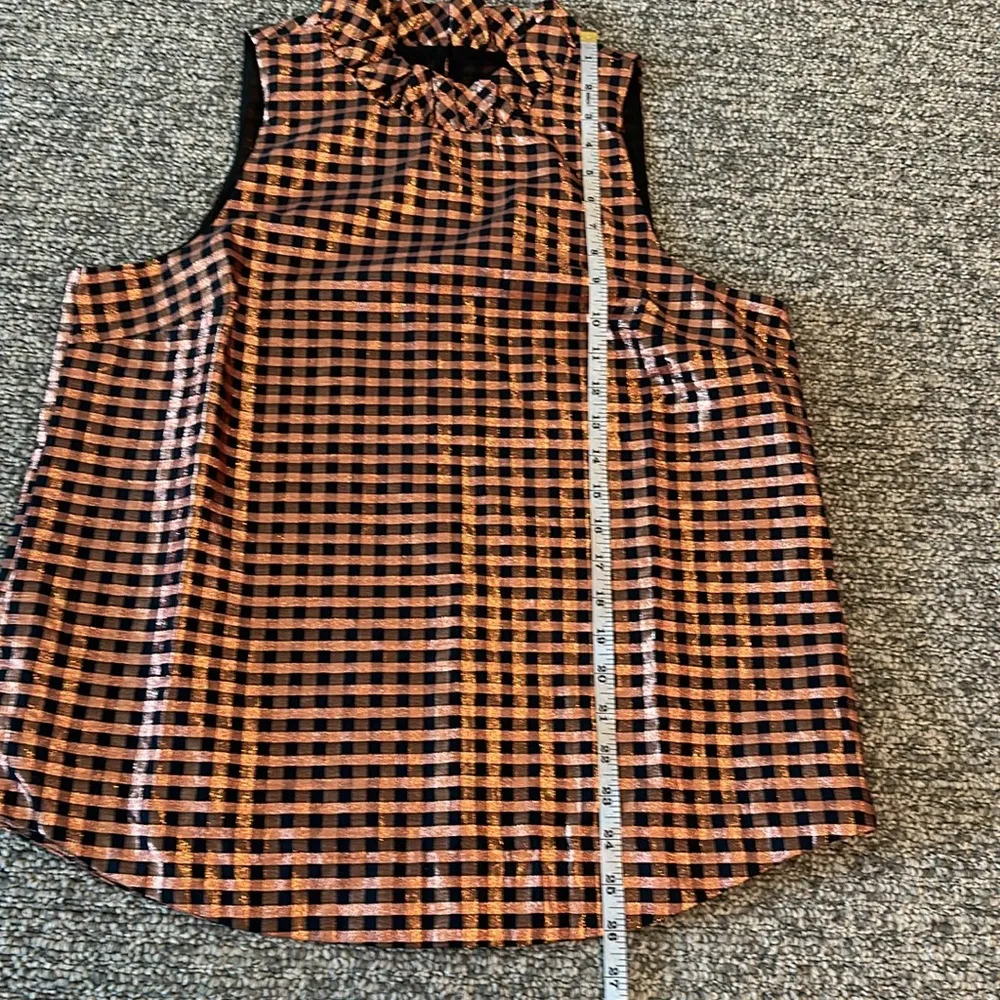 J.Crew NWT  Rose Gold Metallic Top Sz M - Image 8