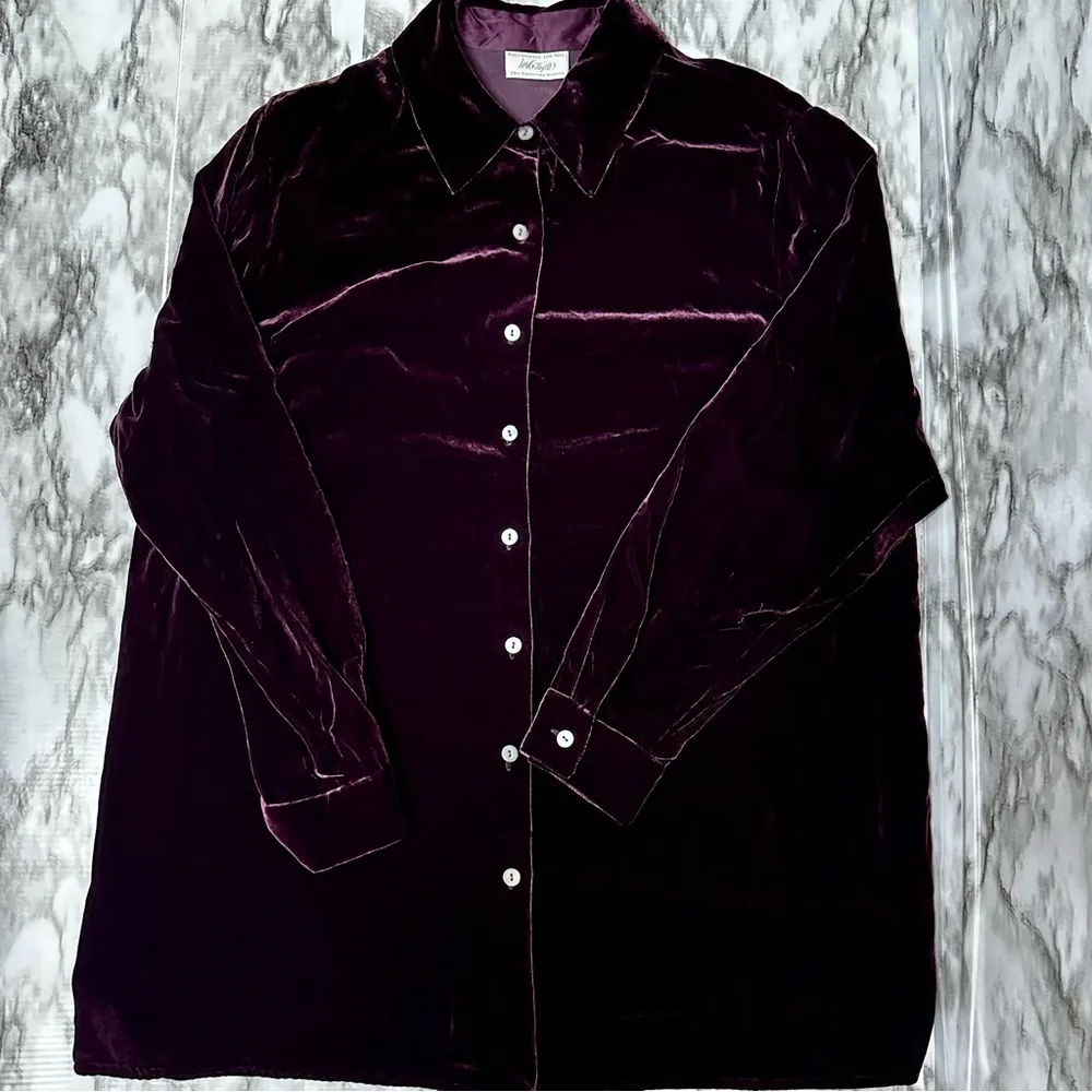 Lord & Taylor Purple Velvet Button Down Shirt Sz 18W Witchy Whimsigoth Vibrant - Image 2