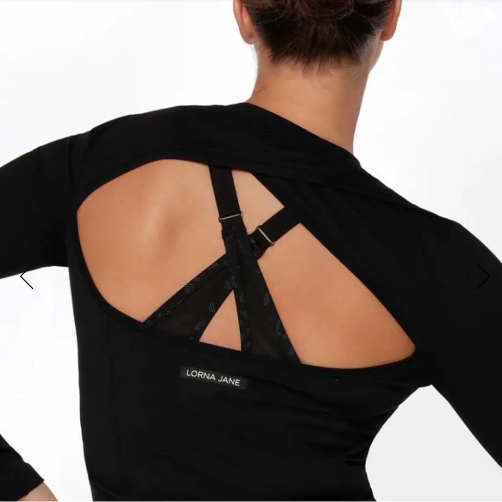 Lorna Jane open back Black Long Sleeve active Women's Top - Image 3