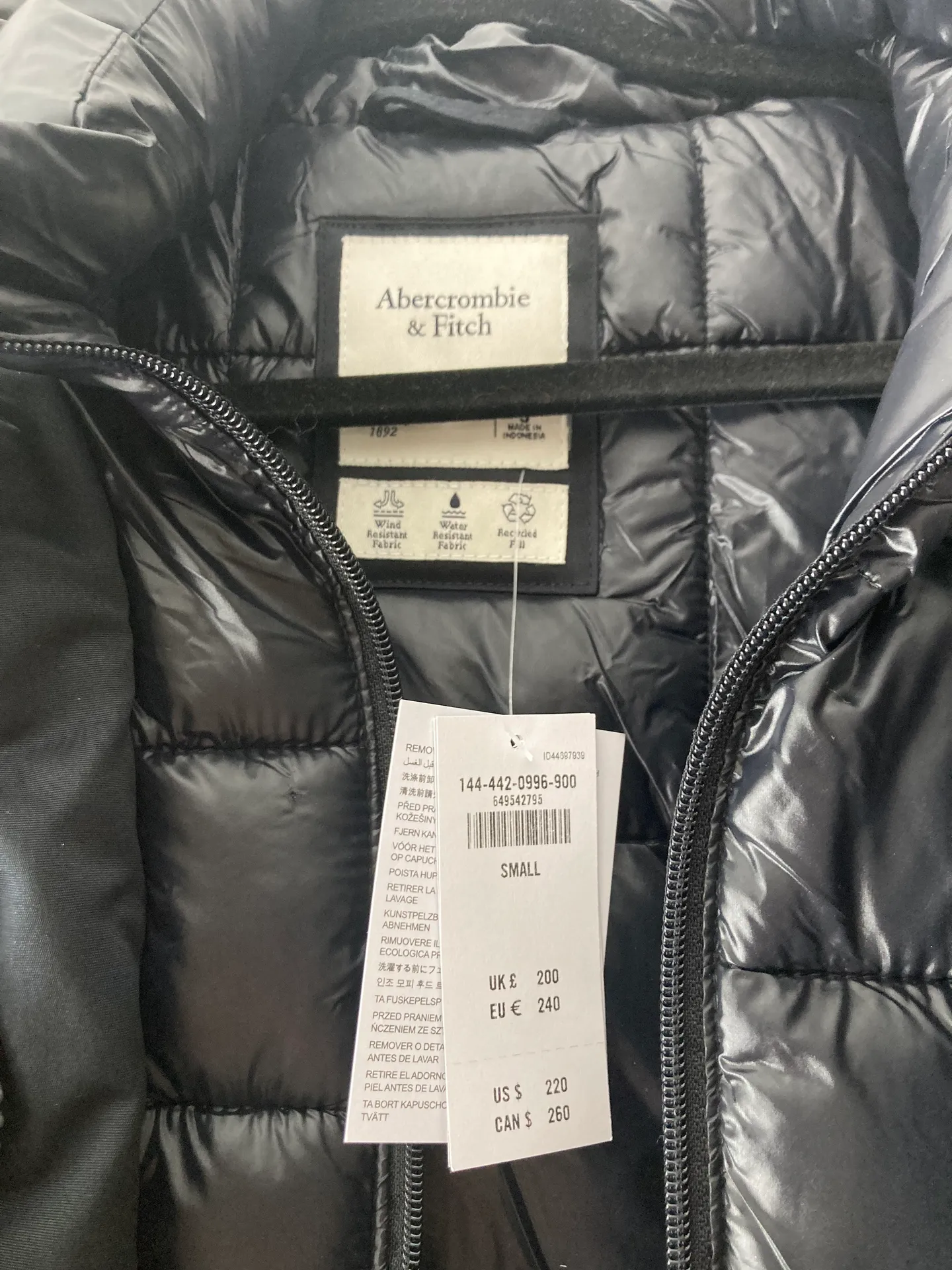 NWT black hooded tech parka - Image 11