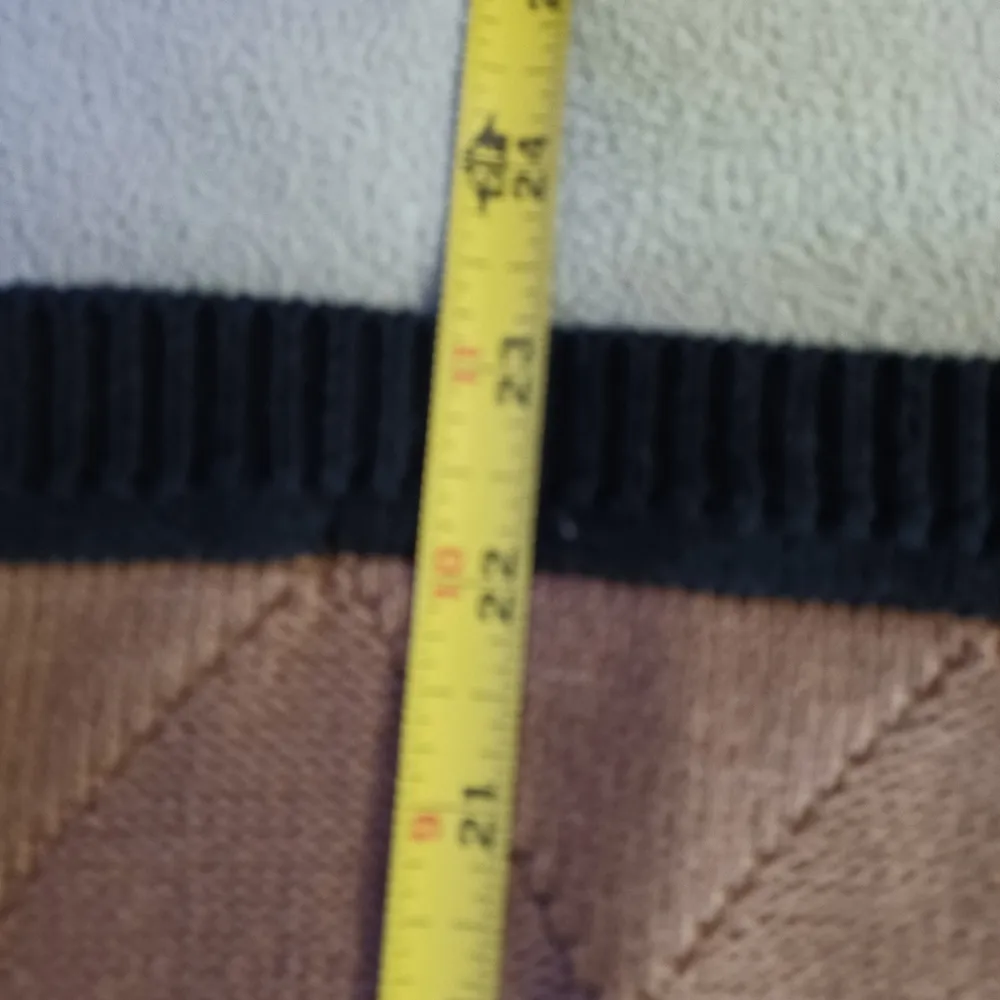 Marisa Christina Sweater Women's Medium Brown with Black trim diamond pa… - Image 6