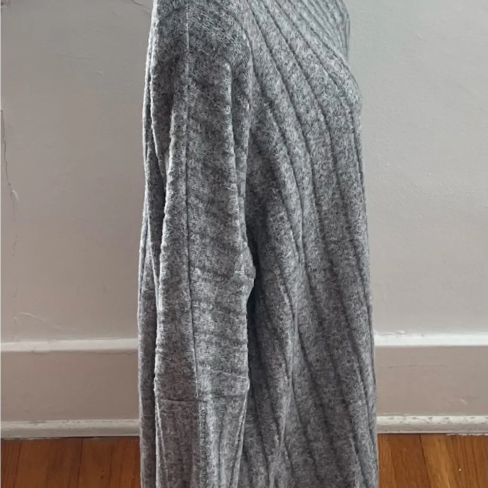 Anthropologie Eri+Ali Fiona Hacci gray ribbed mock neck sweater, size M spring - Image 7