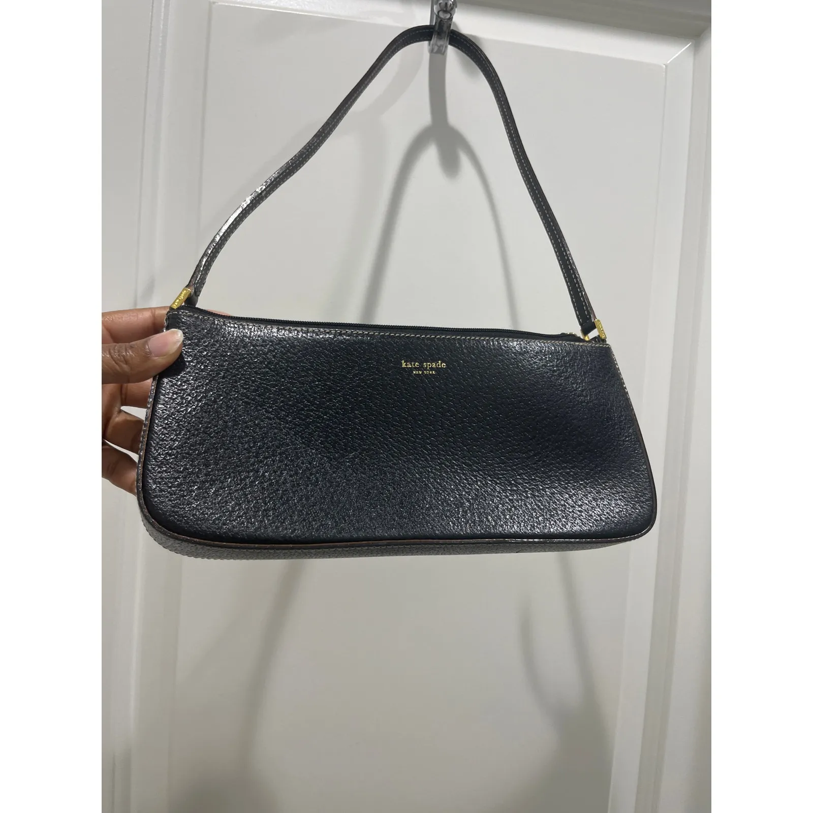Kate Spade Vintage Black Leather Minimal Shoulder Bag - Image 4