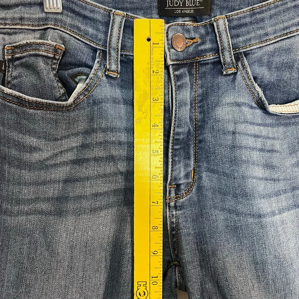 Judy Blue Skinny Fir Capri Denim Jeans Blue Size 7/28 Stretch Distressed Comfy - Image 8