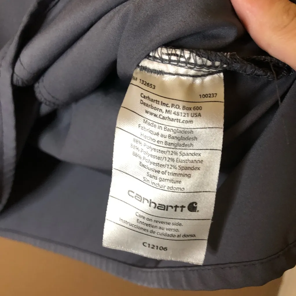 Carhartt C12106 Women's Force Modern Fit Twill V-Neck Scrub Top Grey Size‎ XS - Image 5