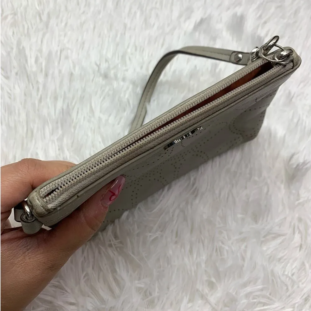 COACH Silver Signature Wristlet - Image 4