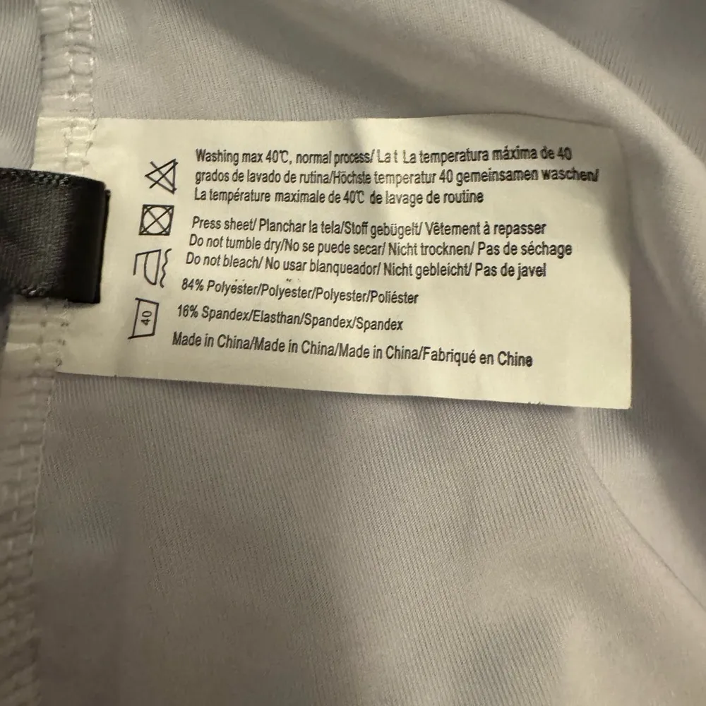 Avidlove Leaf Print High-Waisted Bikini Bottom NWOT - Image 9