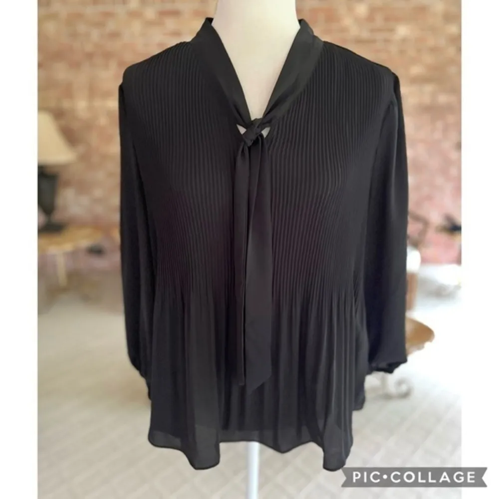 Adrianna Papell  Black Pleated Tie Front Blouse NWT S - Image 2