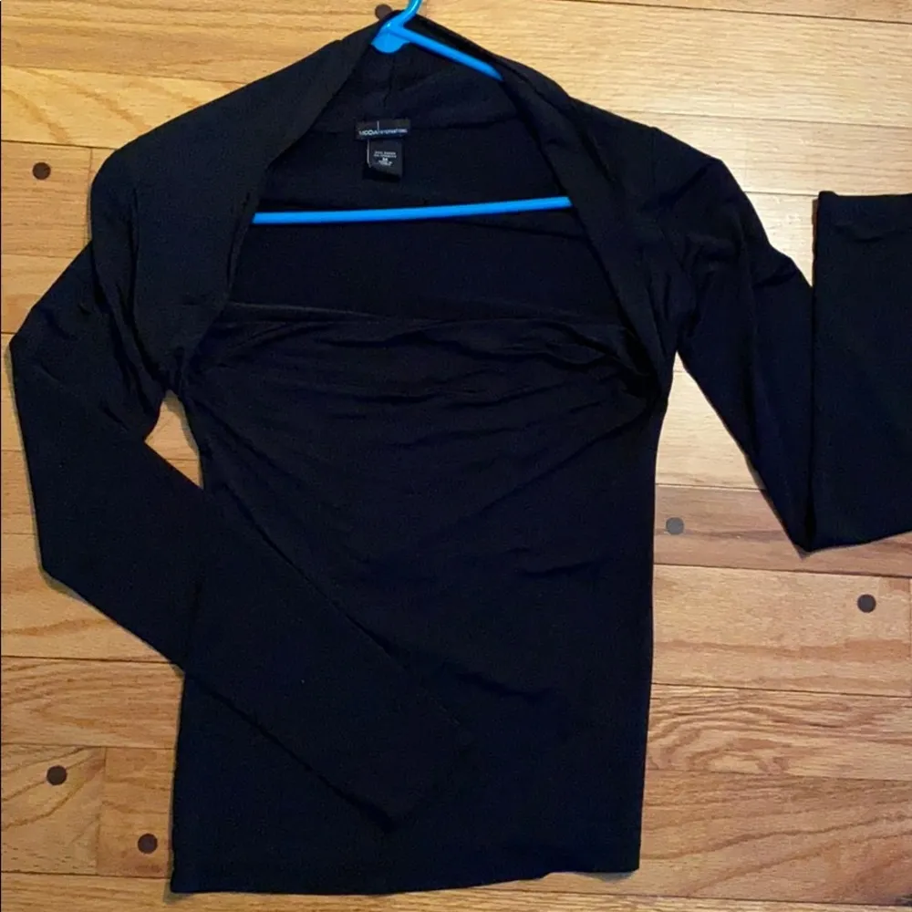 Sexy Black top! Size M - Image 2