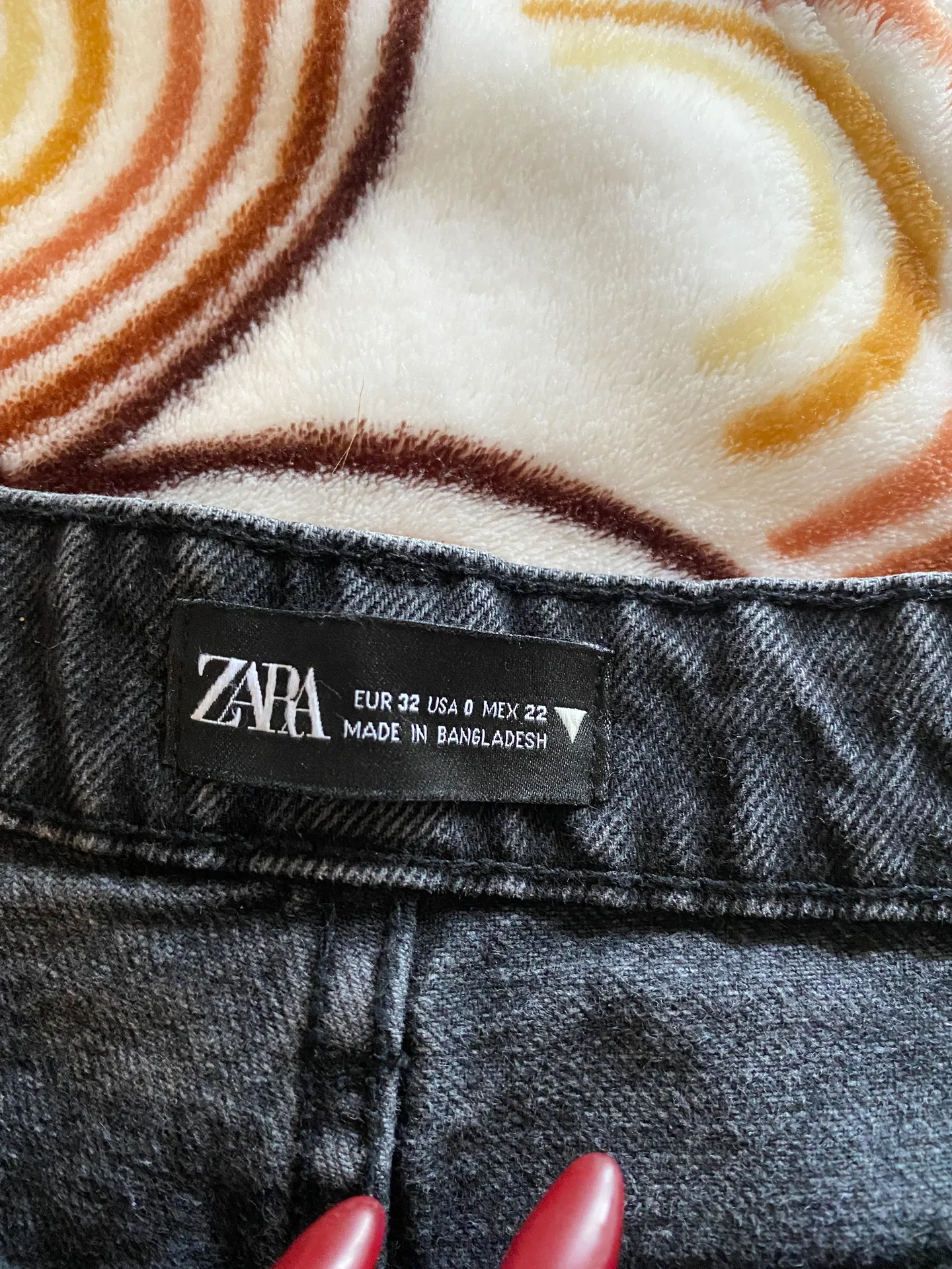 ZARA Jeans - Image 4