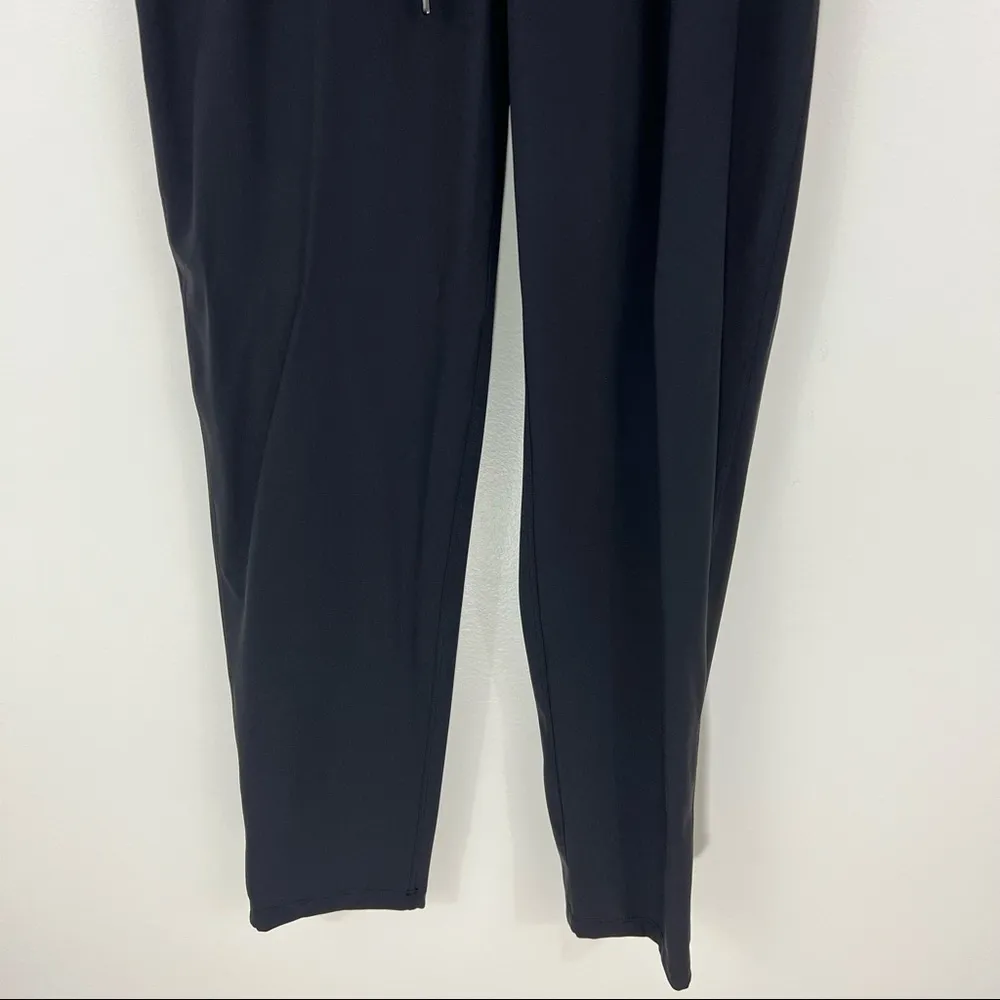 Lululemon Keep Moving Pant Black Size 2 Athletic Lounge - Image 4