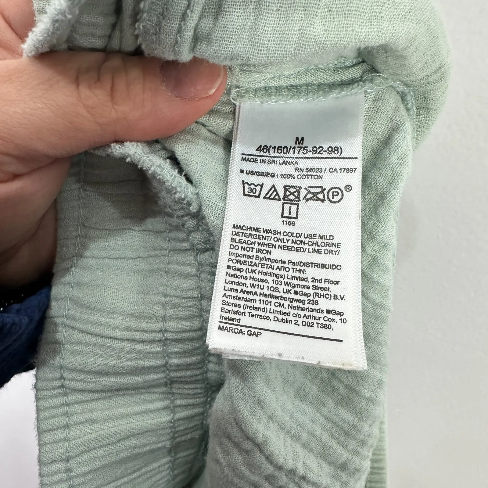 GAP Sage Green Gauze Cotton Shorts Womens Medium Soft Girl Coastal Beachy Casual - Image 7