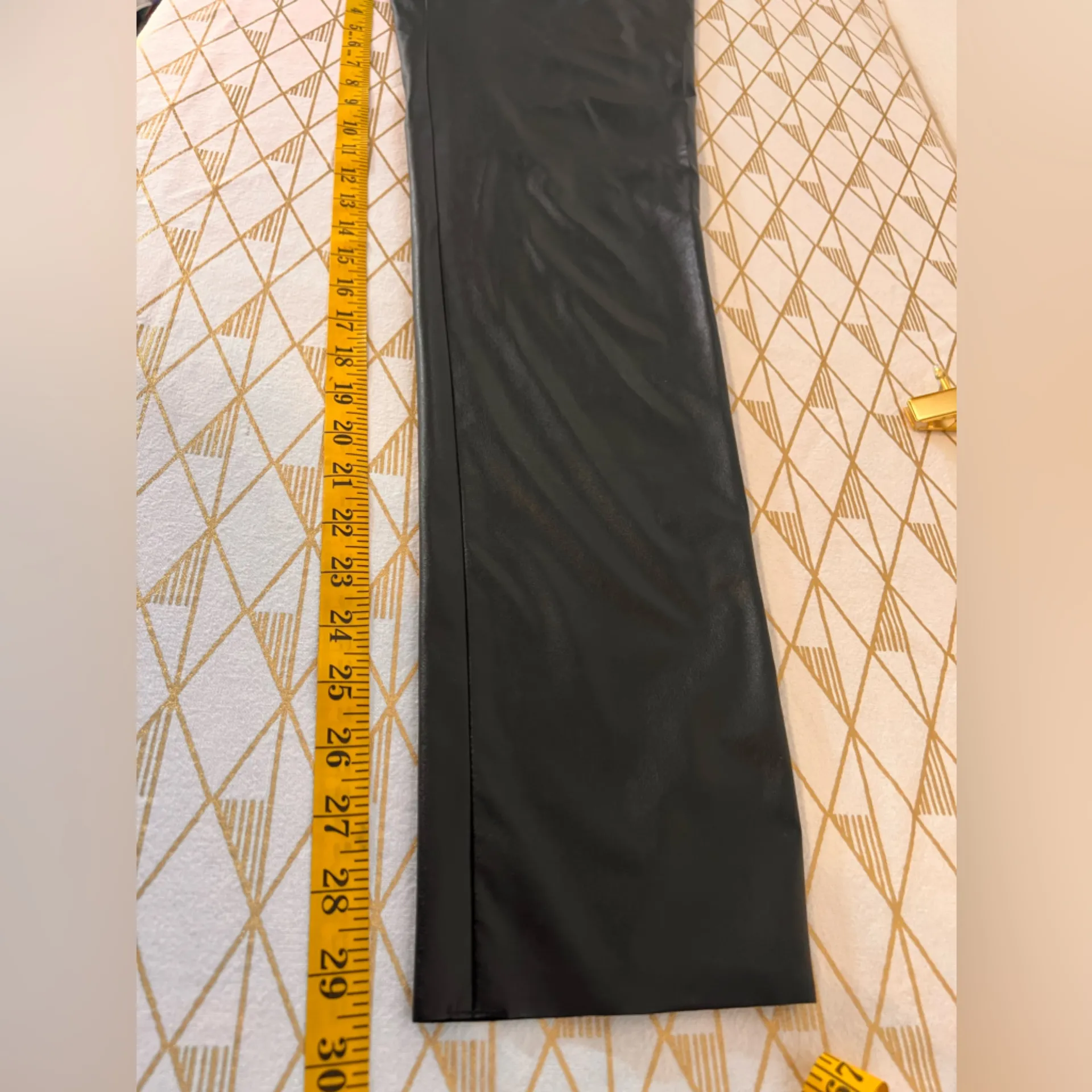 Pier Antonio Gaspari NWOT Faux Leather Pants Size 42 Black - Image 10