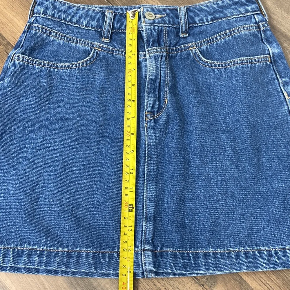 Hollister Women’s Ultra High-Rise Denim Jean Skirt Size 5 - Image 11