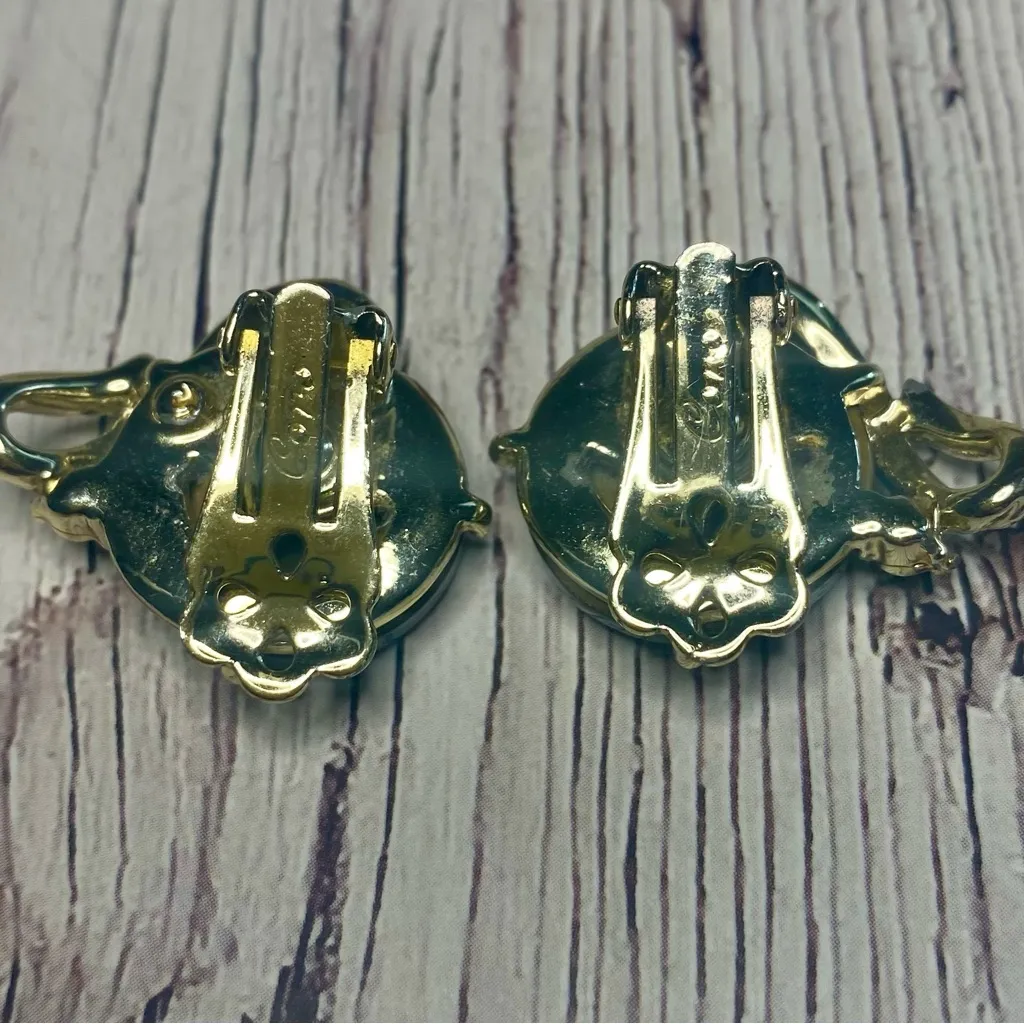 Coro Thermoset Brown Necklace & Clip Earrings with Matching Bracelet Gold - Image 5