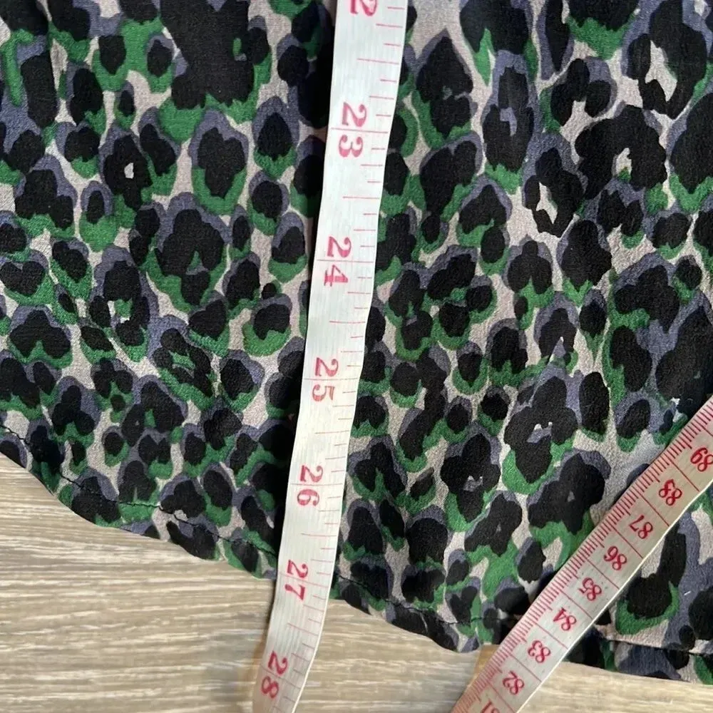 Equipment silk animal print button Down top - Image 12