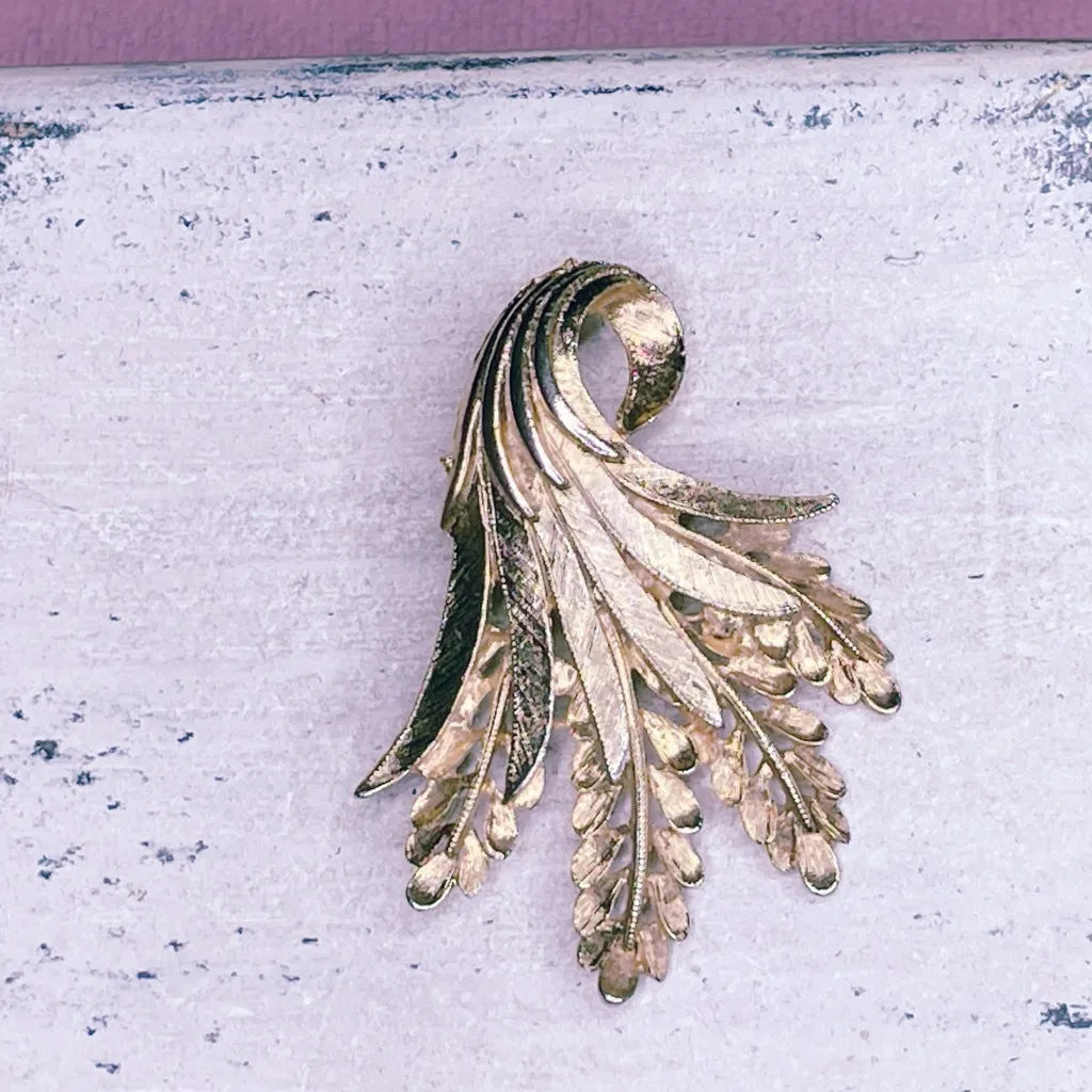 94. Bronze Wheat Vintage Bronze Brooch Gold - Image 3