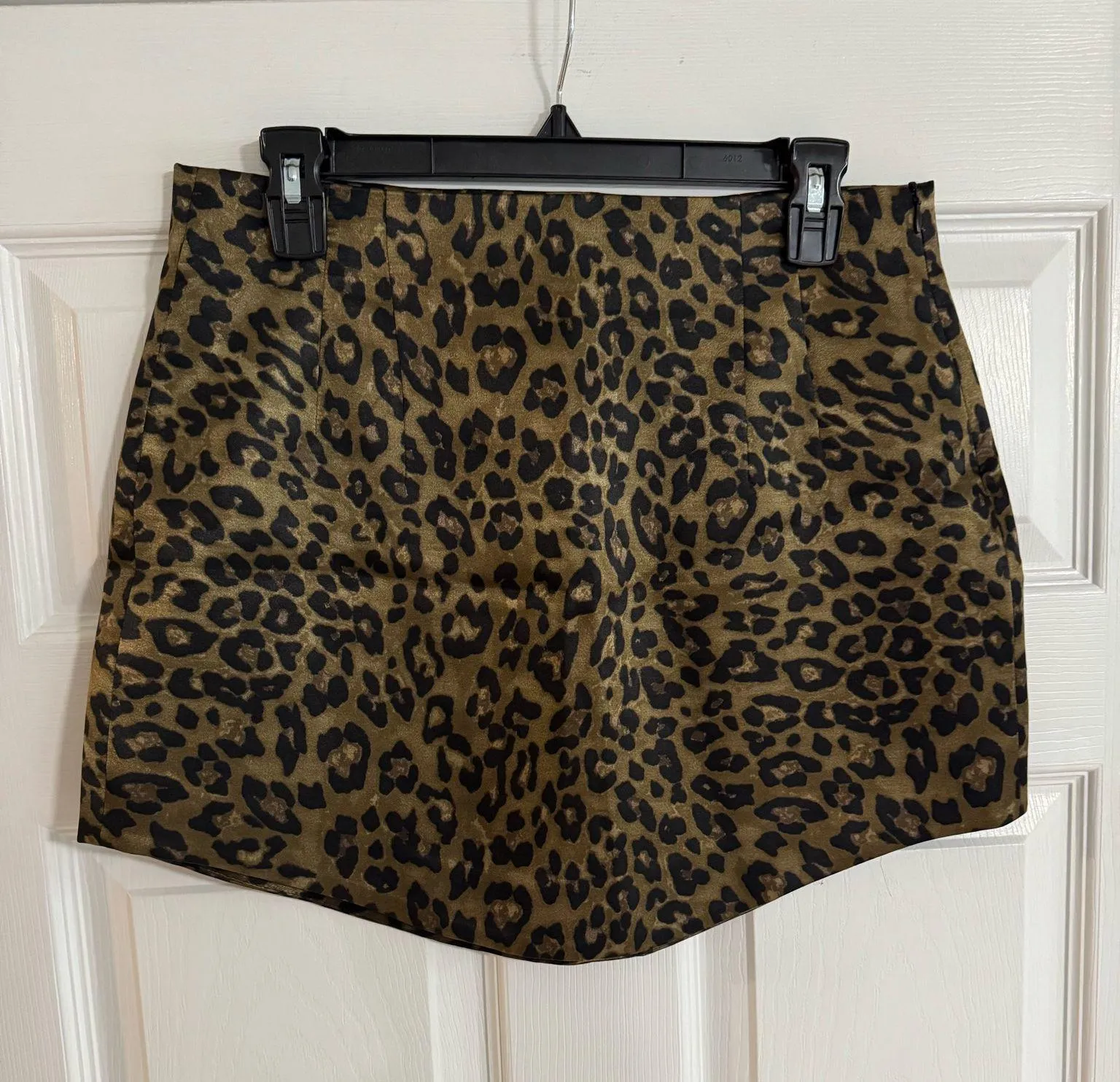 Zara Curved Micro Mini Skirt In Satin Cheetah Leopard Print - Image 3