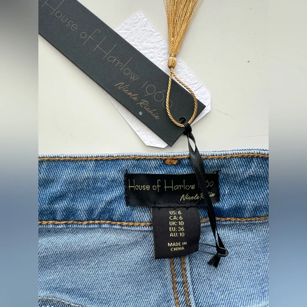 HOUSE OF HARLOW 1960 Denim Blue Denim Seamed Front Slit Midi Skirt Nicole Richie Size 6 - Image 4