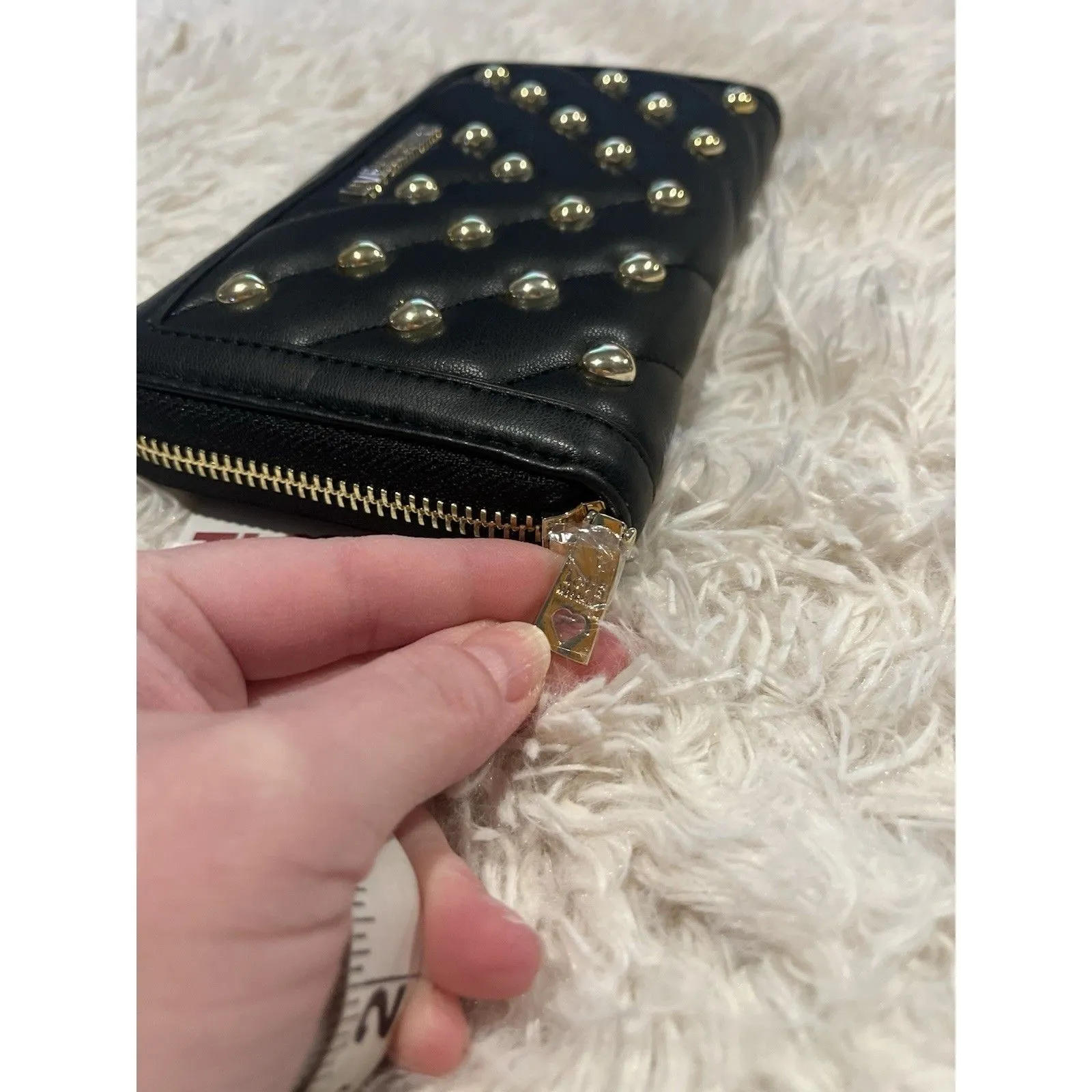 LOVE MOSCHINO Black Vegan Leather Gold Heart Studded Full Zip Wallet Red Inside - Image 14