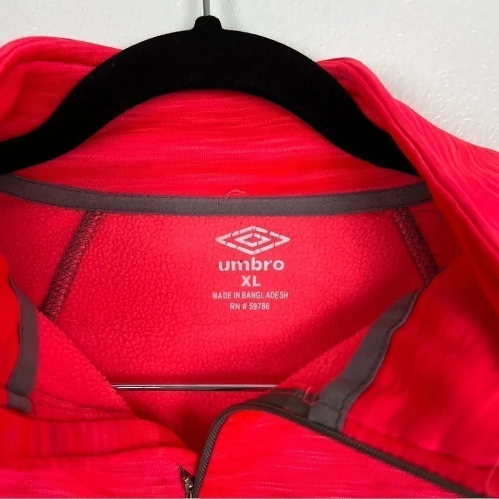 Umbro  1/4 Zip Pullover‎ Sz XL - Image 2