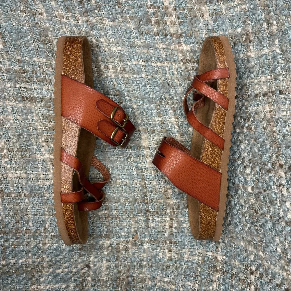 Bjorndal Sami Casual Faux Cork Footbed Comfort Slip On Sandals in Cognac - Image 7