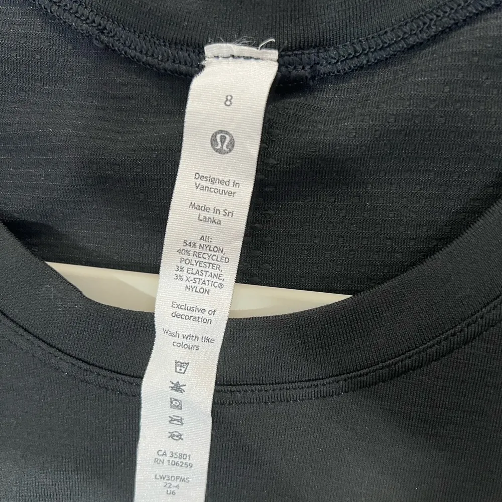 Swiftly Tech Short-Sleeve Shirt 2.0 Size 8 - Image 4