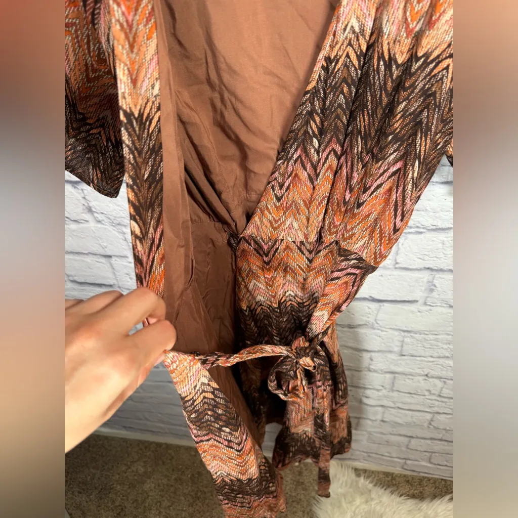 Miss Me Brown Chevron‎ Print True Wrap Dress Womens size medium brown tones fall - Image 2
