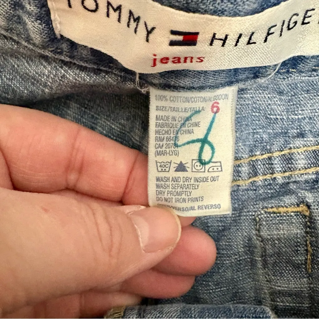 Vintage Tommy Hilfiger Jeans USA Patch - Image 6