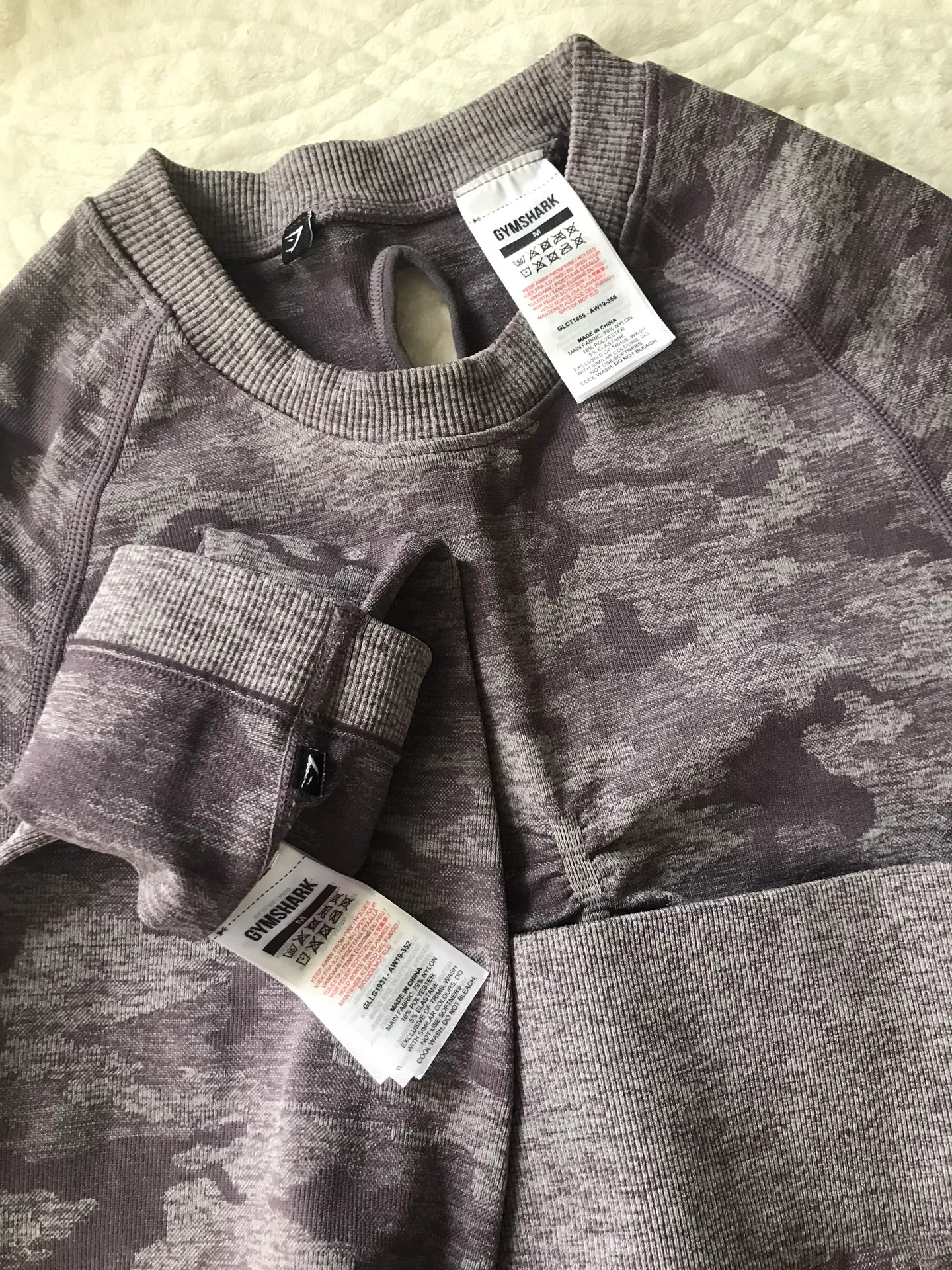 Camo Seamless Long Sleeve Crop Top and Leggings - Image 2