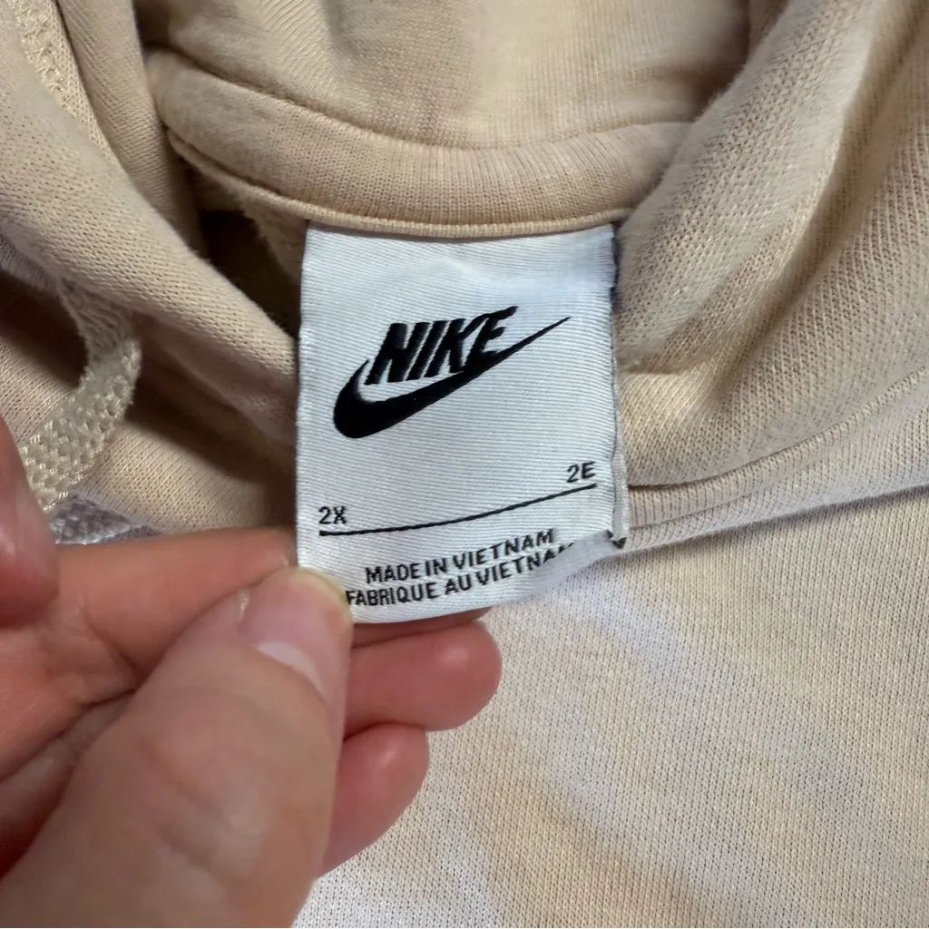 Nike Women’s Cotton Blend Pullover Beige Sweatshirt Hoodie Plus Size 2X EUC - Image 3