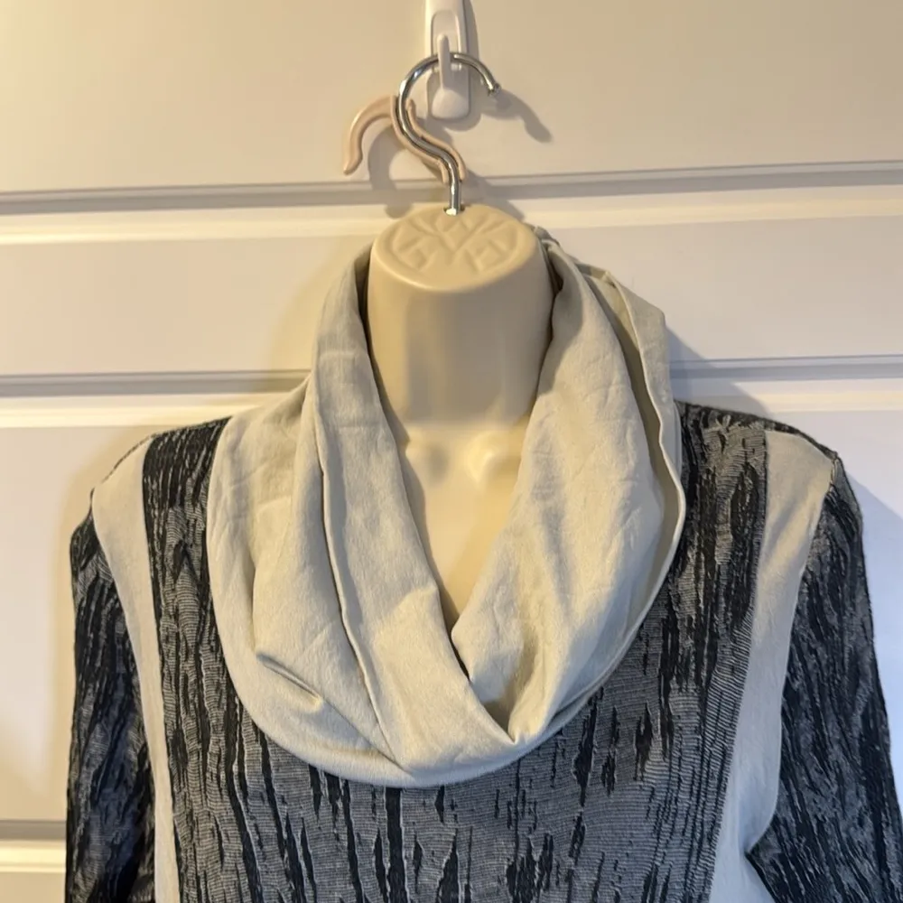 VIGORELLA Gray pocket poly/wool Australian dress small - Image 5