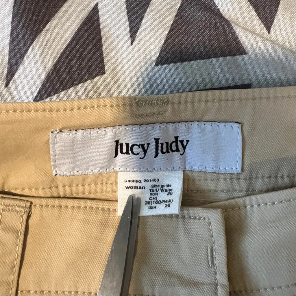 Jucy Judy Lightweight Tan Stretch Cropped High Rise Barrel Leg Pants‎ Size 26 - Image 9