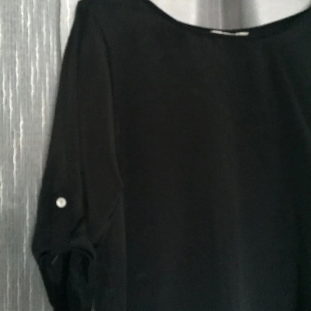 Fun & Flirt  Black 3/4 Sleeve Blouse - Image 3