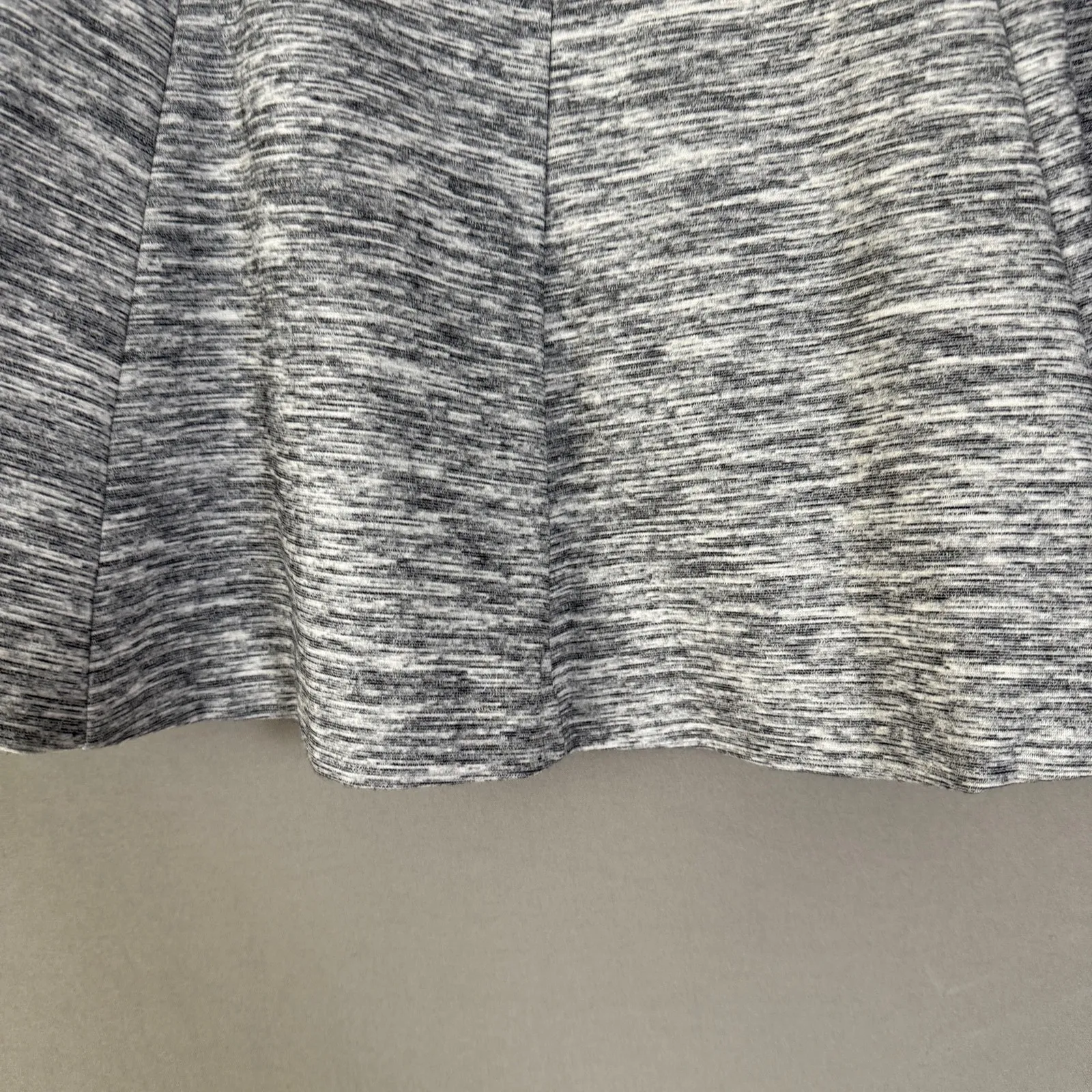 Gap sz S heather gray mini flare skirt‎ NWT - Image 8