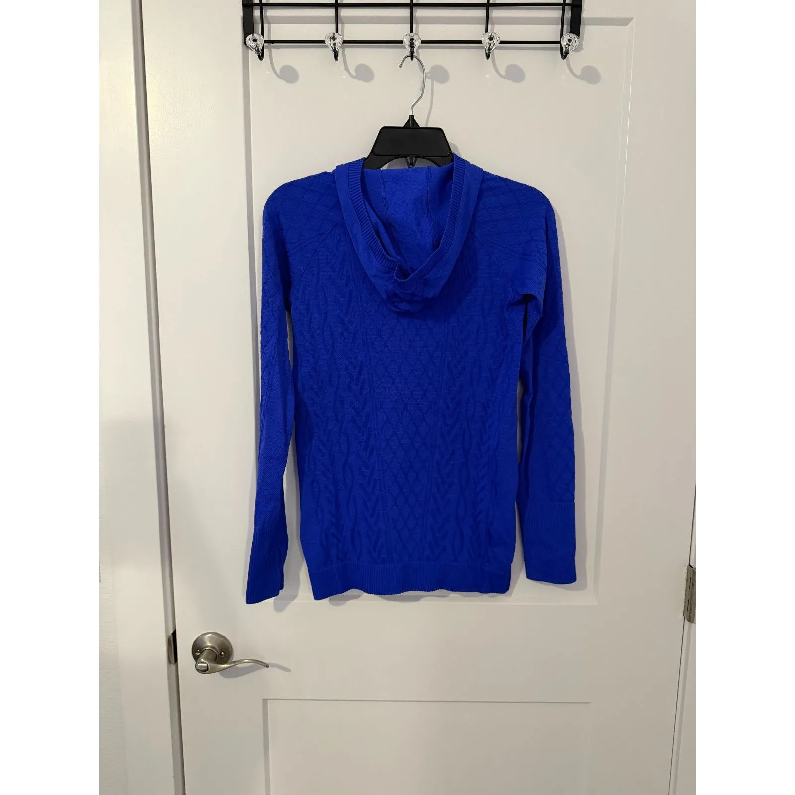 Lululemon Rest Less Hoodie NO SIZE TAG - Image 3