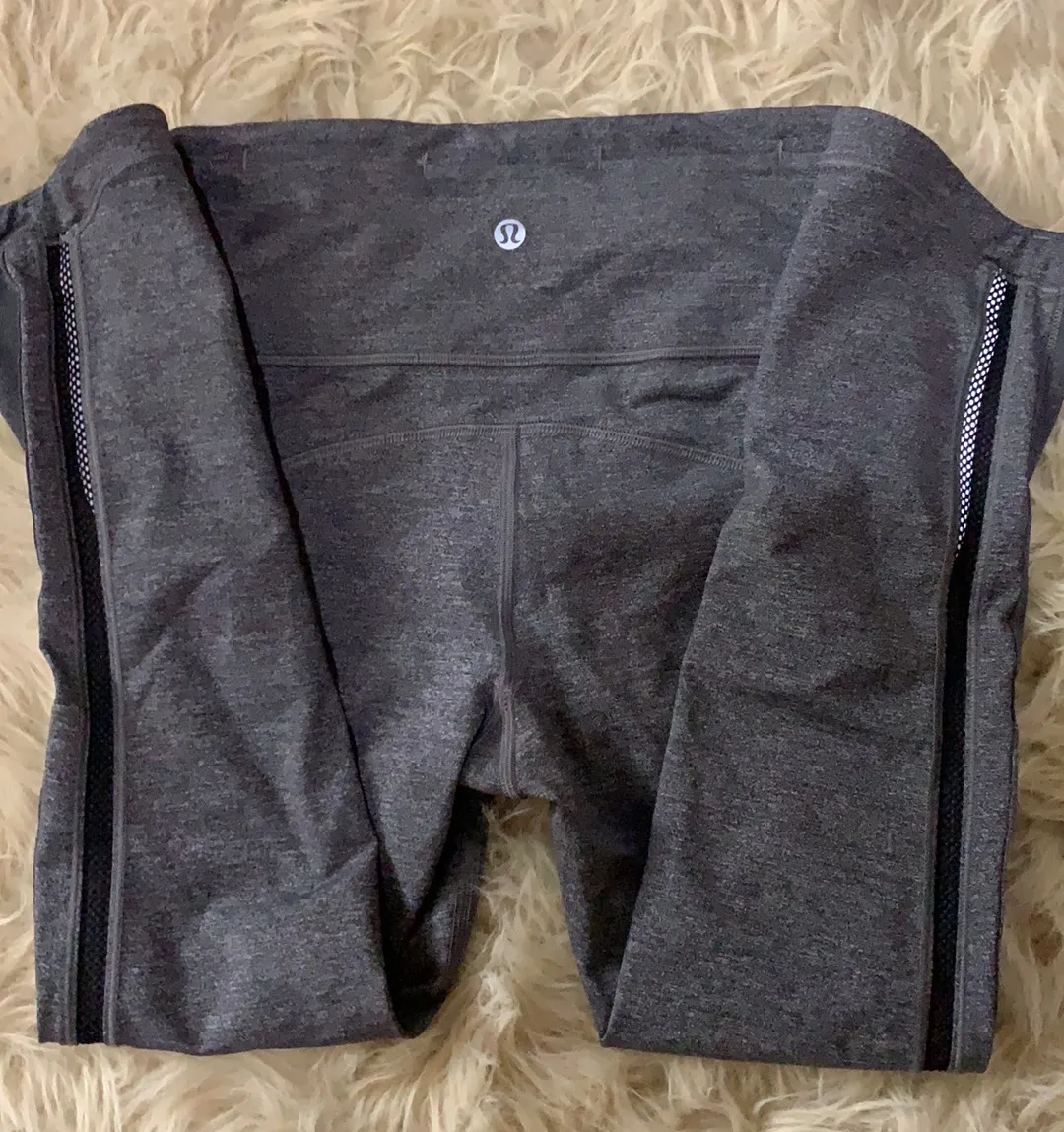 Lululemon 7/8 Leggings - Image 4