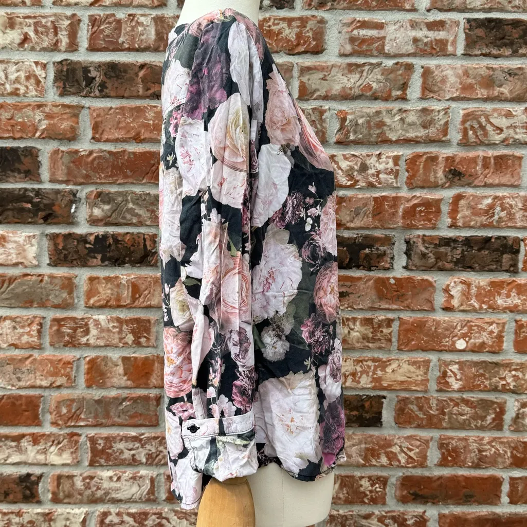 90s vintage EDC rose pattern button - Image 3